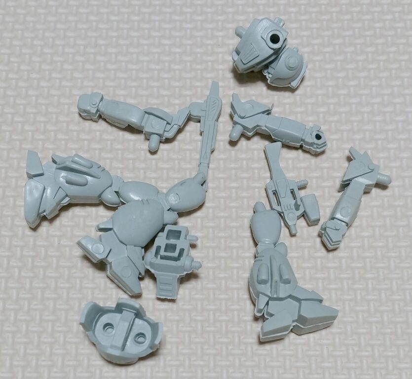 細かなお宝色々入手！ SDガンダム ガン消し デカ消し 消しゴム