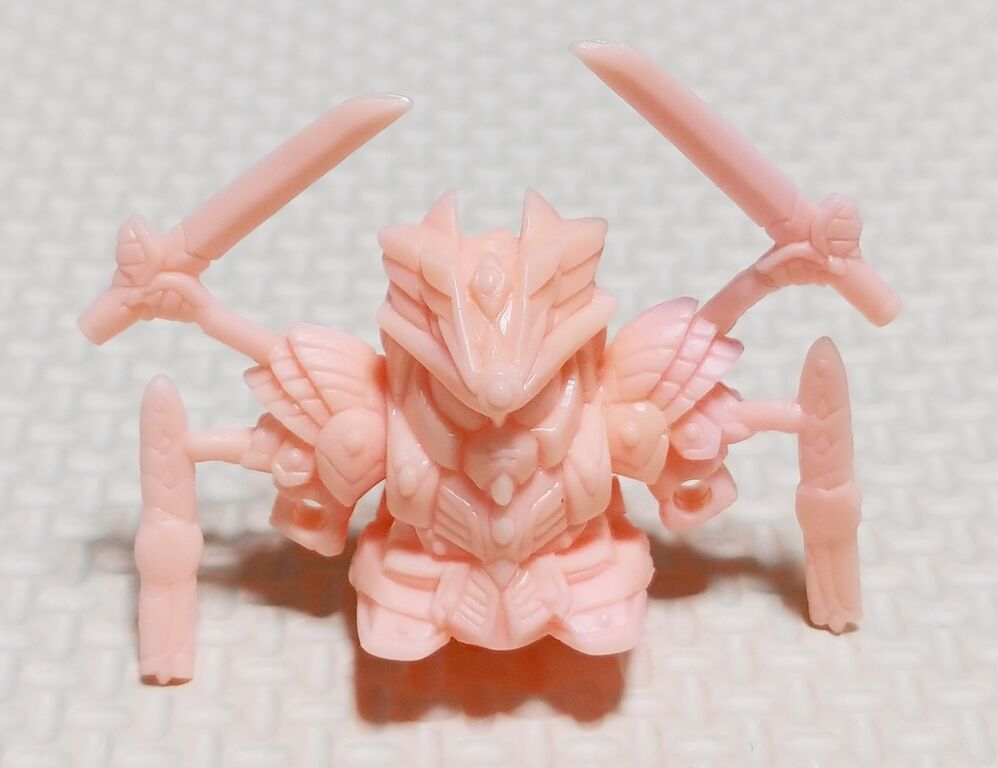日記 外伝のパーツ中心に写真を撮ってみた。 キングガンダム 円卓の