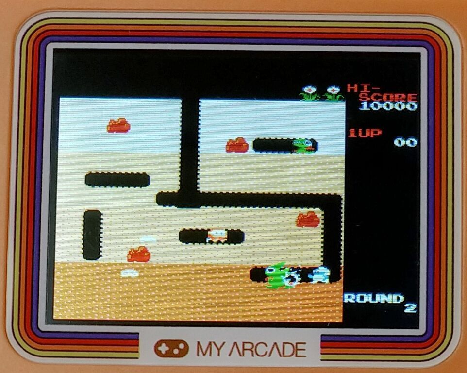 懐かしい3つのゲームが遊べる！ マイアーケード ポケット