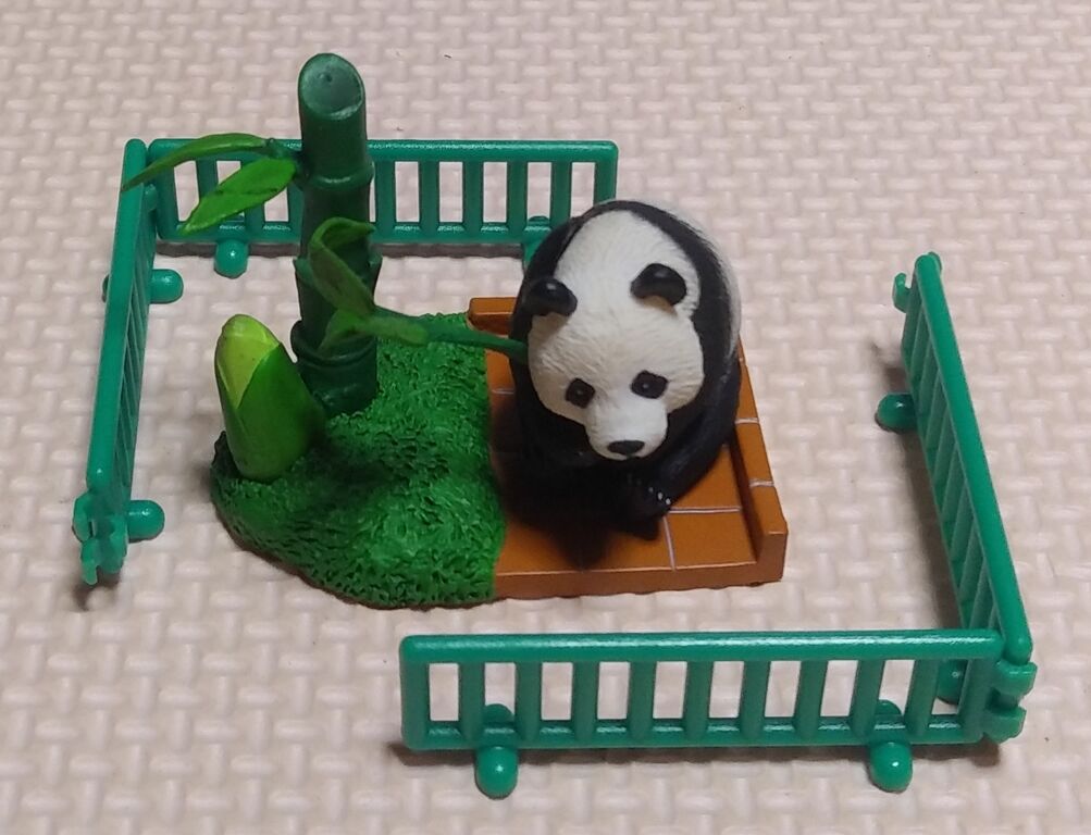 上野動物園 リアルフィギュアコレクション ガシャポン ガチャガチャ 