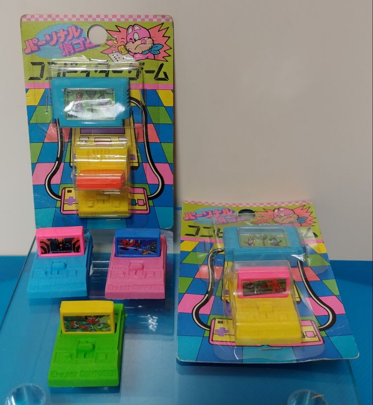 日記 ファミコングッズを整理してみた。ファミコン消しゴム