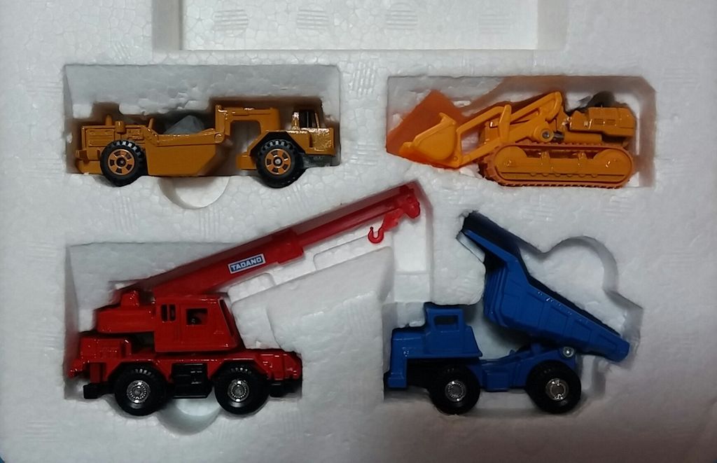 昭和のヴィンテージトミカのご紹介5 トミカ 建設車セット : トレジャー