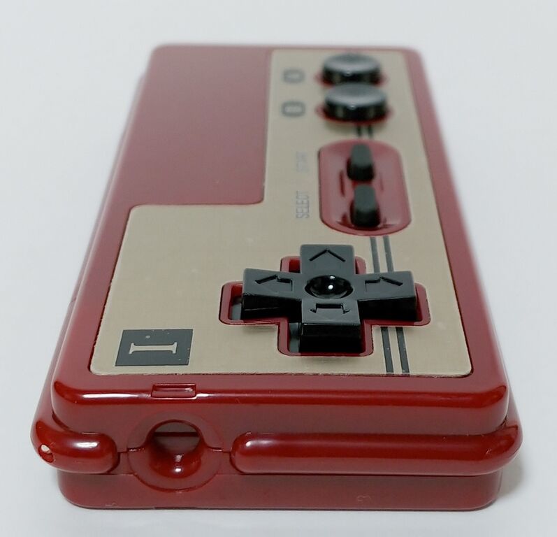 ファミコンコントローラー型電卓　公式非売品 ファミコンコントローラー型電卓 公式非売品 2025年最新