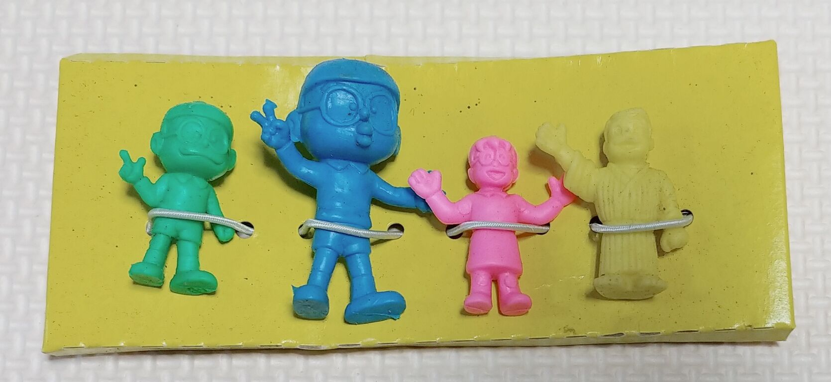 箱修復日記 ドラえもん ファミリー当 消しゴム 丸越 駄菓子屋 くじ引き 
