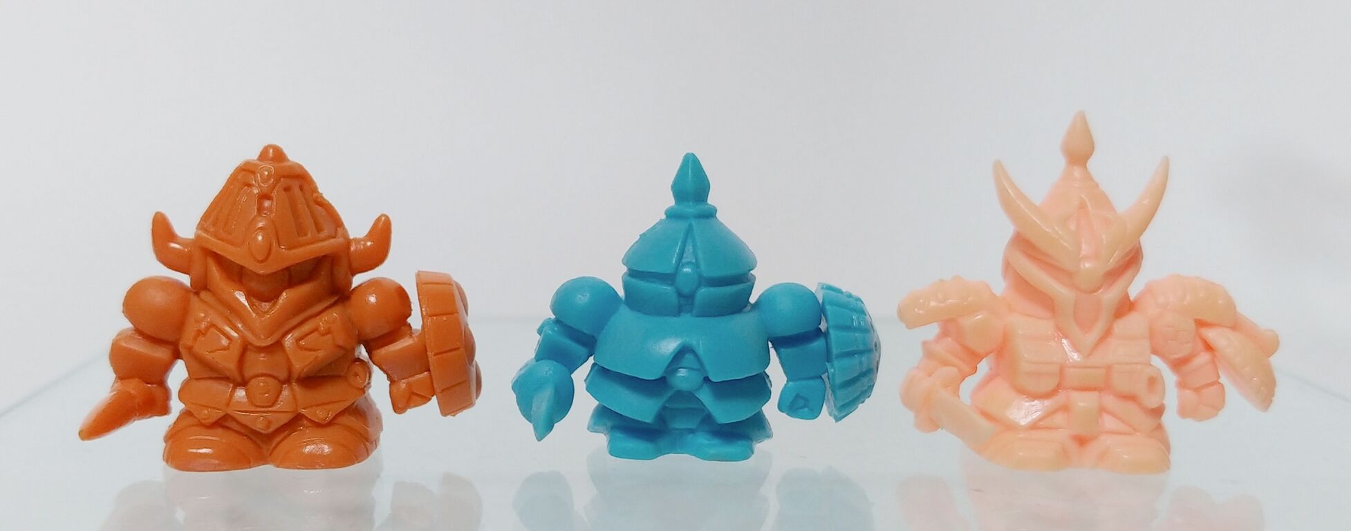 日記 ガン消し ノーマル、戦国伝、外伝の同じキャラクターを並べてみた