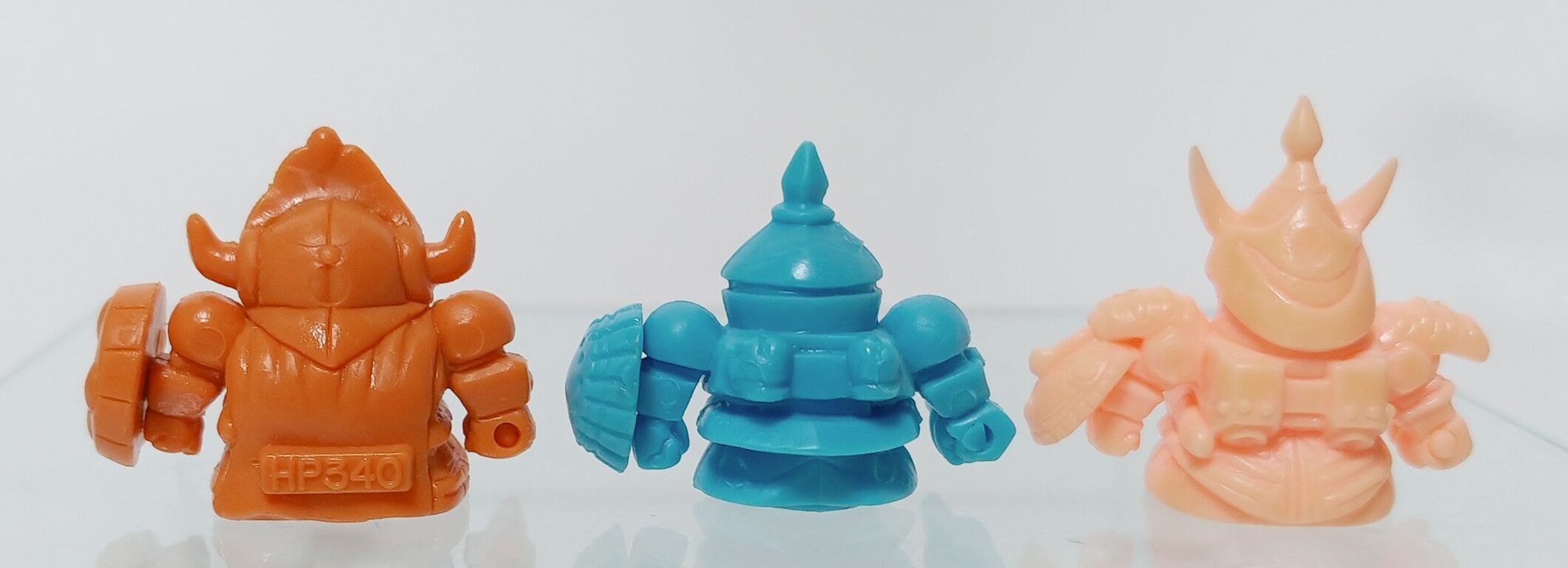 日記 ガン消し ノーマル、戦国伝、外伝の同じキャラクターを並べてみた