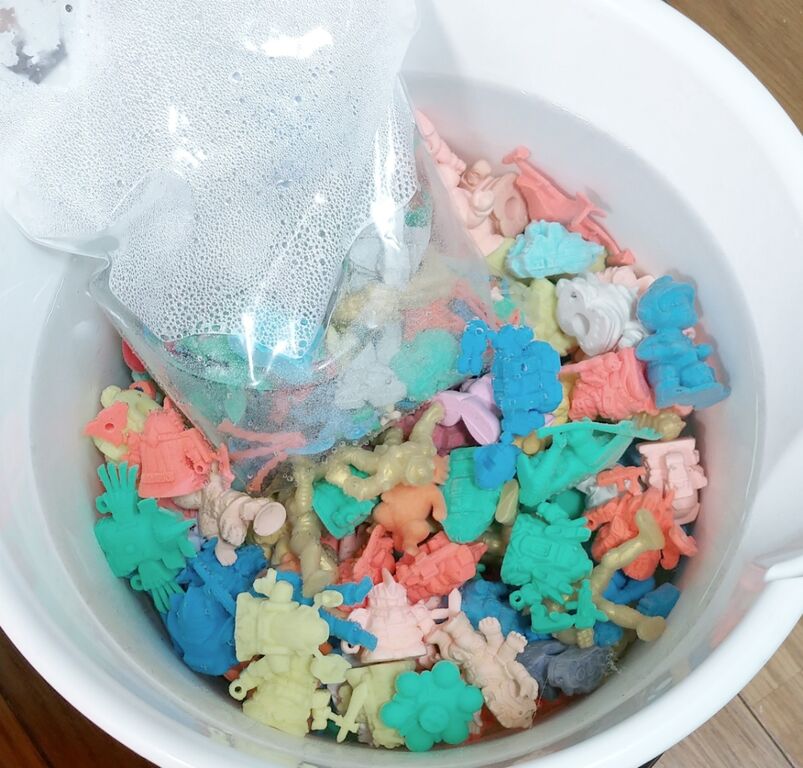 細かなお宝色々入手！ SDガンダム ガン消し デカ消し 消しゴム
