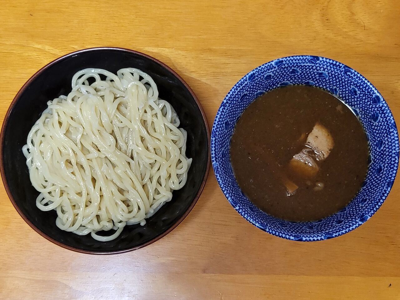 DIVE IN GOLD : 宅麺（魚介豚骨つけ麺＠麺処さとう）