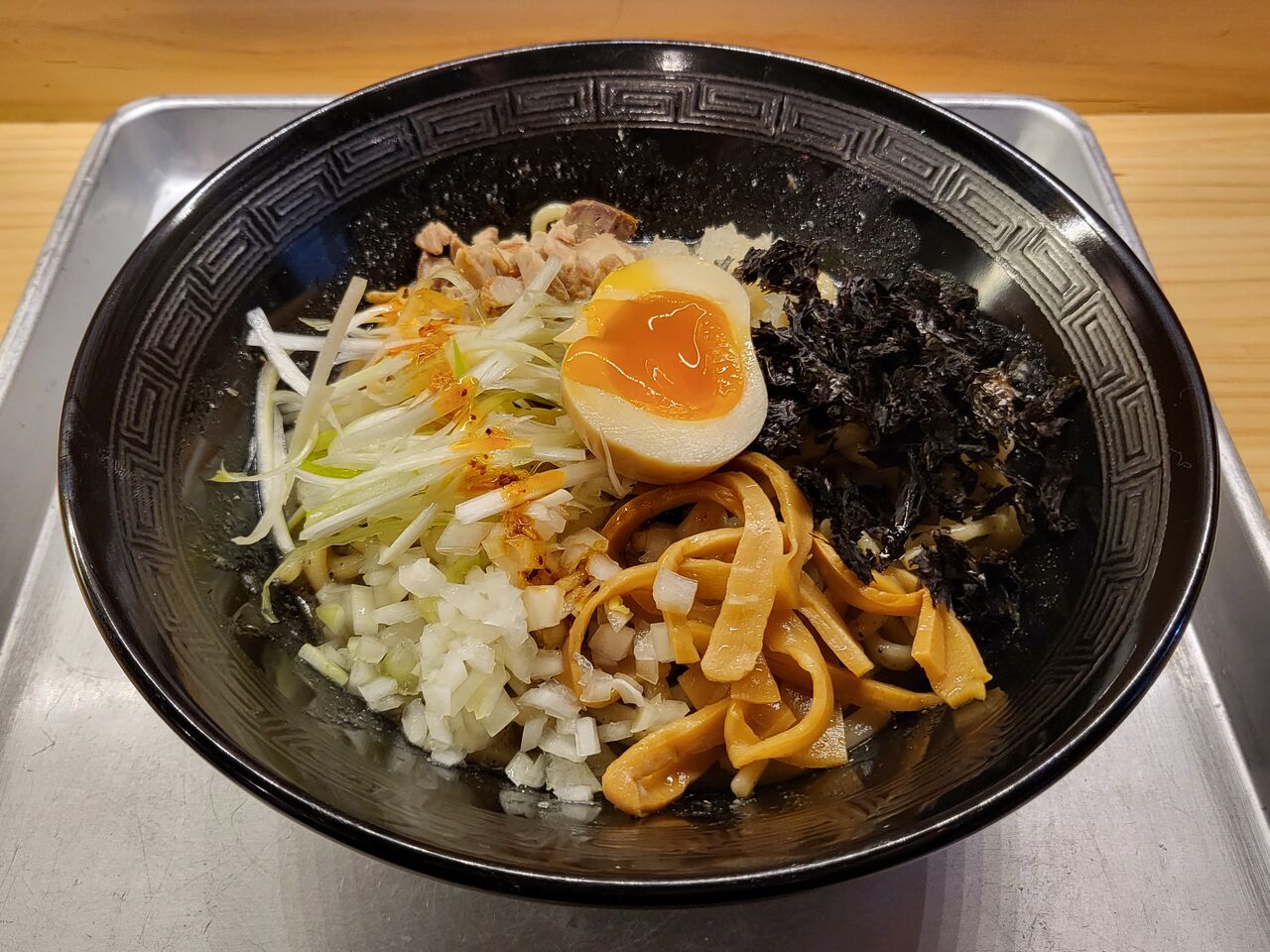 第三倉庫特製まぜそば＠大衆食堂第三倉庫一撃製麺所 : DIVE IN GOLD