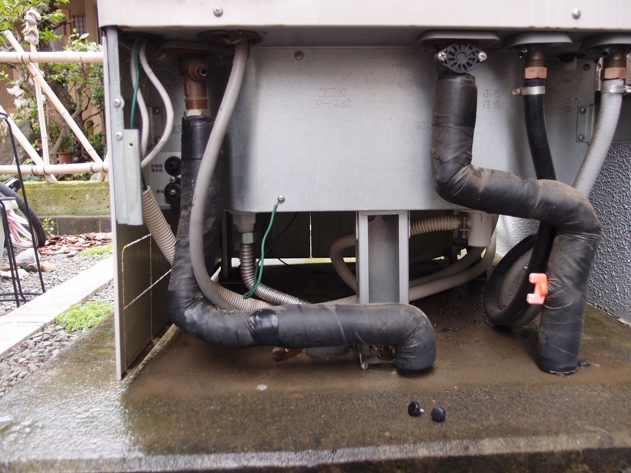 三菱電気温水器 SRT-46W2 故障 修理 : 建築記録 三菱電気温水器 SRT-46W2 故障 修理 : 建築記録