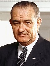 200px-37_Lyndon_Johnson_3x4