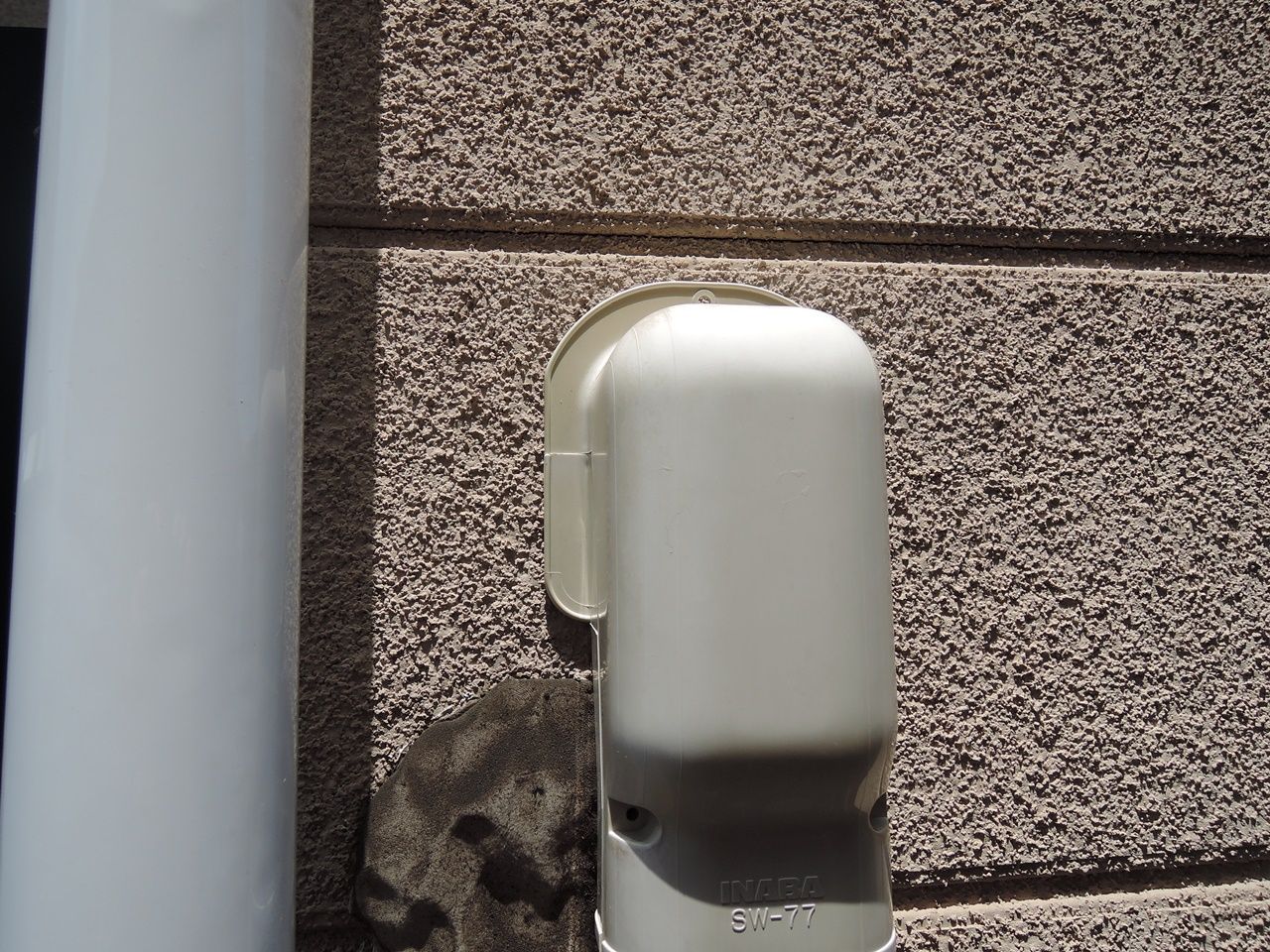玄関ポーチに穴が開いてました 完結編 もしかして壁に穴あいてませんか ダッド パパ のdiy Usedブログ 玄関ポーチに穴が開いてました 完結編 もしかして壁に穴あいてませんか ダッド パパ のdiy Usedブログ