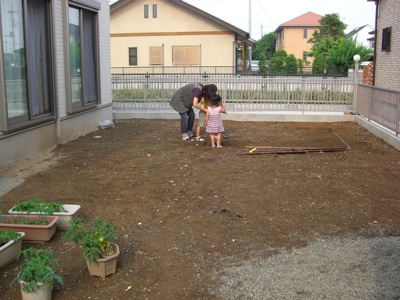なんにもない Diyで庭づくり ウッドデッキやガーデニングのおぼえがき