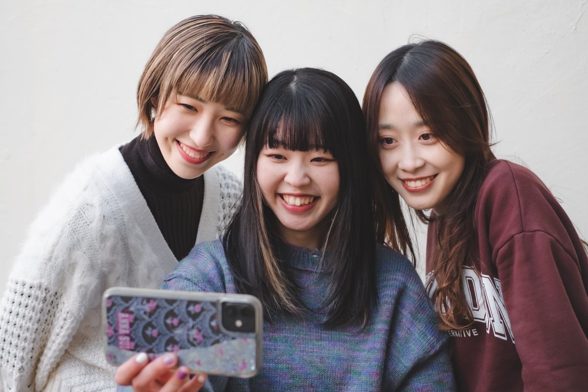 化けるかも知れない現役女子高生バンド Goomiey かたおと