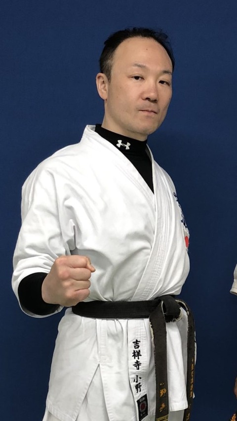 三鷹 小野亮-576x1024