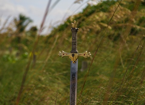 sword-918542_1920