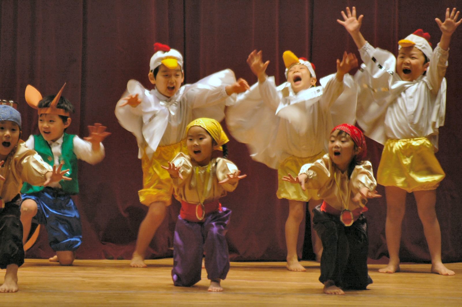 ブレーメンの音楽隊 泥棒 動物 帽子 衣装 子供 発表会 劇 幼稚園 最後