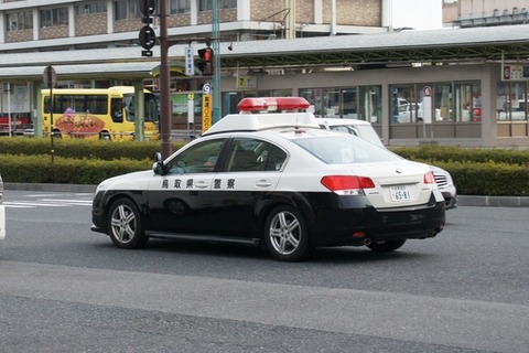 img_0_m