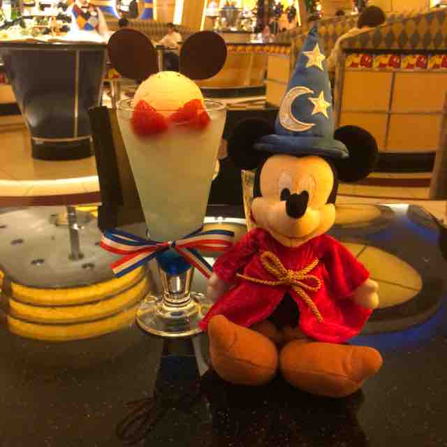シェフミッキーのスペシャルドリンク おひとりさまとたまに姪っ子と行くディズニーの旅 シェフミッキーのスペシャルドリンク おひとりさまとたまに姪っ子と行くディズニーの旅