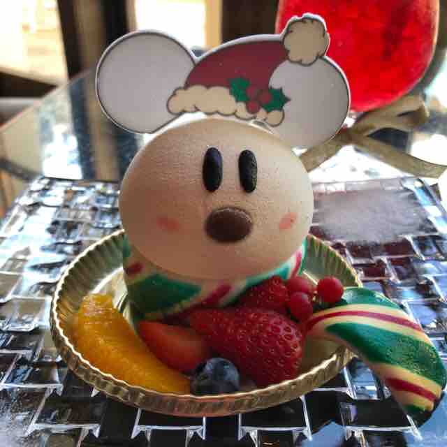 ハイピリオンラウンジのクリスマス ケーキセット おひとりさまとたまに姪っ子と行くディズニーの旅