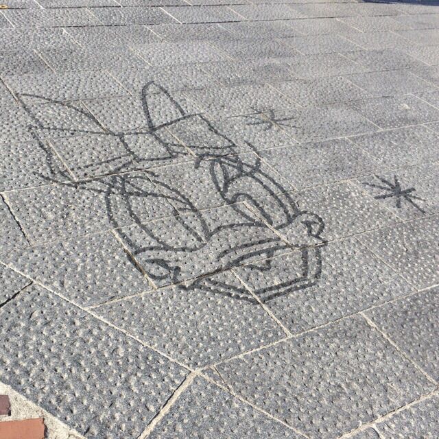 カストーディアルキャストさんの絵 おひとりさまとたまに姪っ子と行くディズニーの旅