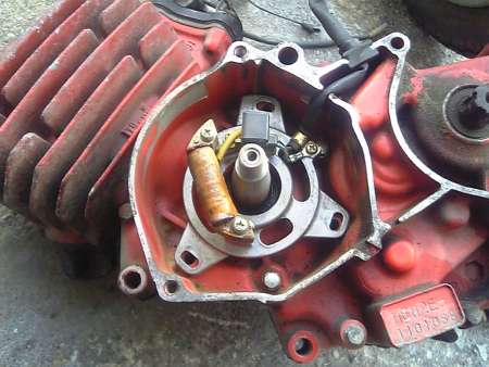 CR80エンジンレストアベース