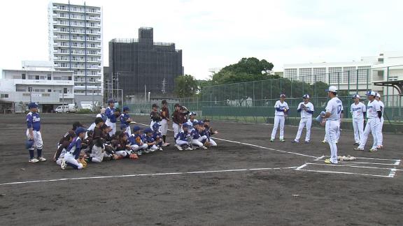 小学生「どうやったら優勝できますか？」 → 中日・柳裕也投手、しばらく考え込んでから回答する