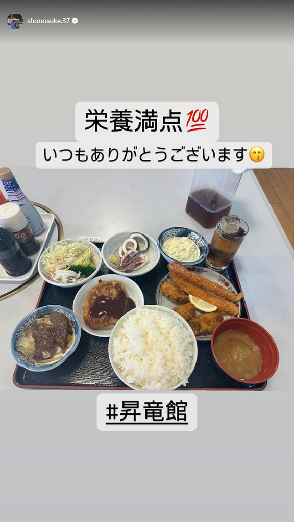 中日・濱将乃介、昇竜館での食事を公開する