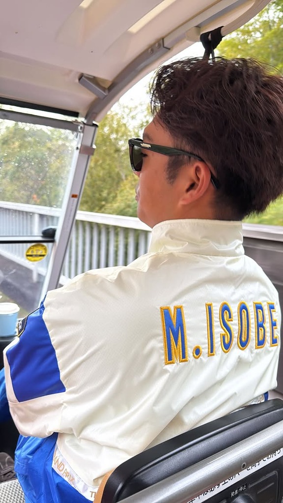 元中日・後藤駿太、ゴルフ同組の写真を投稿する