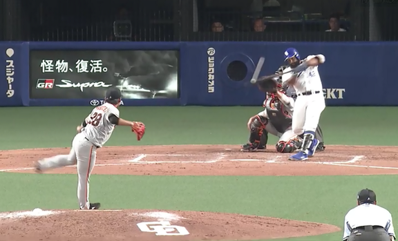 右モンテ高め打ち! 中日・アルモンテ、第6号2ランホームラン!