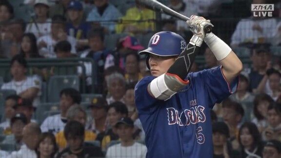 中日・村松開人、四球を選び続ける