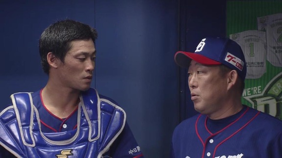 中日・加藤匠馬、ベンチで“公開説教”される