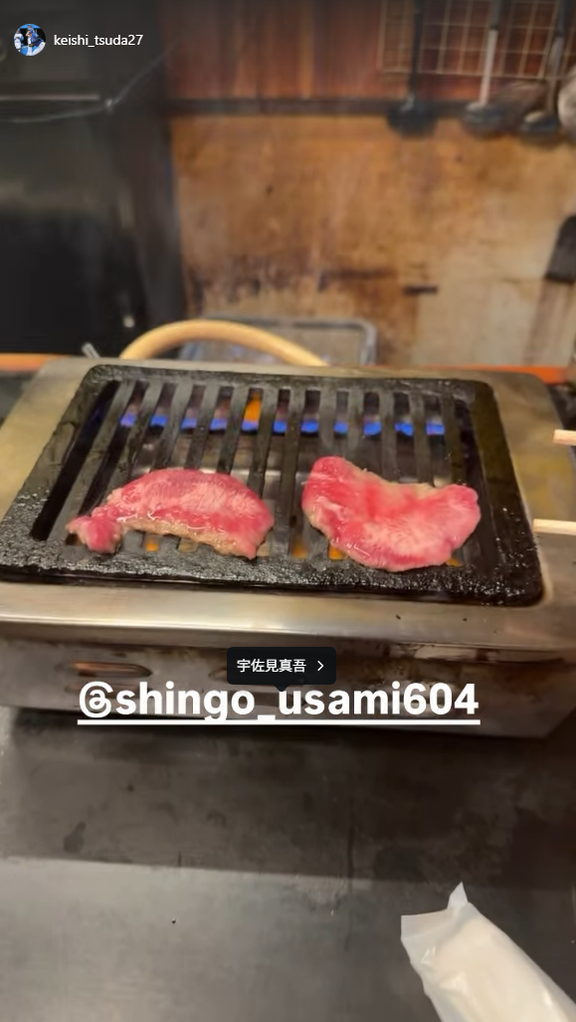 中日・津田啓史、宇佐見真吾と焼肉へ