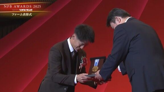 プロ野球年間表彰式『NPB AWARDS 2025 supported by リポビタンD』、中日・尾田剛樹がウエスタン・リーグ優秀選手賞を受賞！！！