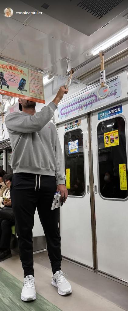 身長201cmの中日・マラーが電車に乗ると…