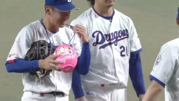 中日ドラゴンズ、後半戦から“だるま”の色が変わる