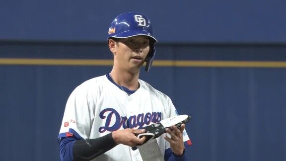 センター出場した中日ドラフト6位・花田旭、試合中は岡林勇希にポジショニングを指示してもらう「あまり慣れ親しんだ場所ではなく不安はあるので頼った」