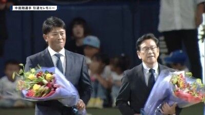 中日・中田翔、引退セレモニーが行われる