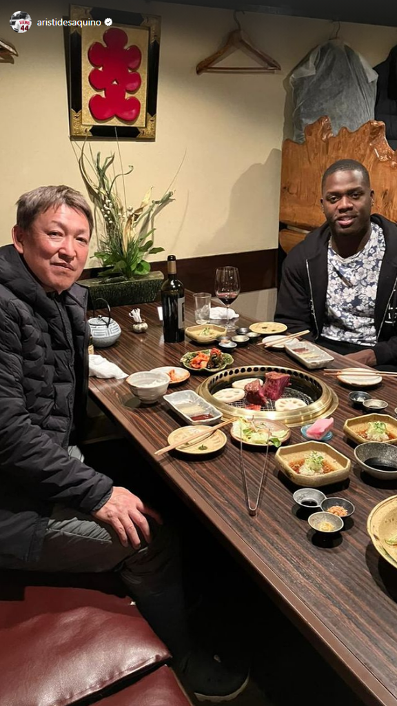 中日新助っ人・アキーノ、立浪和義監督と焼肉を食べた時の写真を公開する