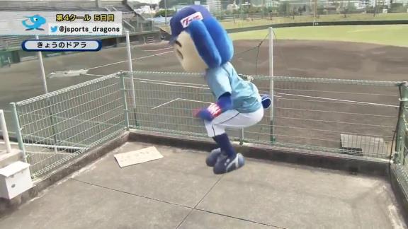 中日・ドアラ、川崎憲次郎さんに『縄跳び』対決で勝利する！！！【動画】