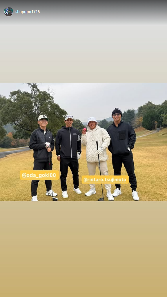 中日・樋口正修、ゴルフ同組の写真を公開する