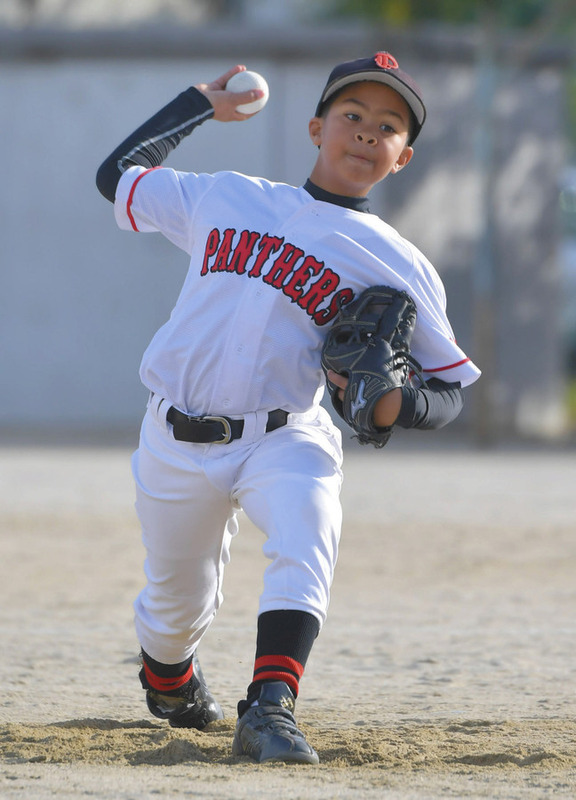 中日・ビシエド、学童野球の大会を観戦　愛息ジュニア君（9）が3者連続三振＆二塁強襲2点打の二刀流の活躍で「いいだろ？」とご満悦