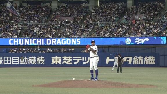 中日・メヒア、ピンチを招くも無失点