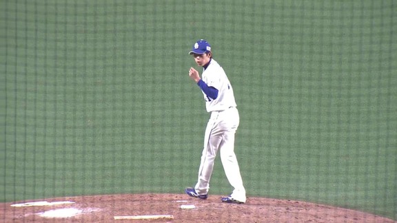 中日リリーフ陣、完璧な投球で梅津のプロ初勝利を守り切る
