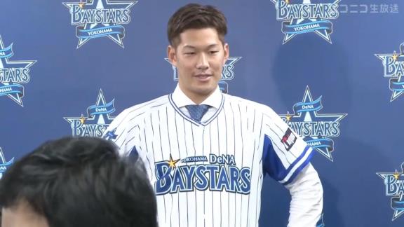 京田陽太選手、DeNA入団会見で語るのを嫌がった“背番号98の理由”