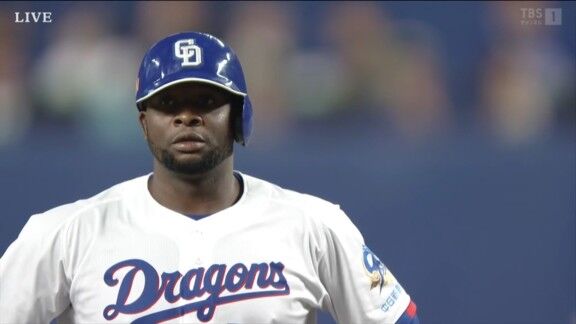 中日ドラゴンズ、1点反撃！！！