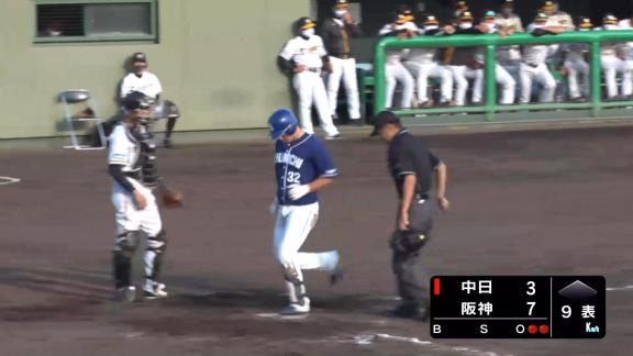 中日・石垣雅海、バックスクリーンに飛び込む2試合連続ホームラン！　掛け持ち出場の2軍戦で3試合連続の長打を放つ！