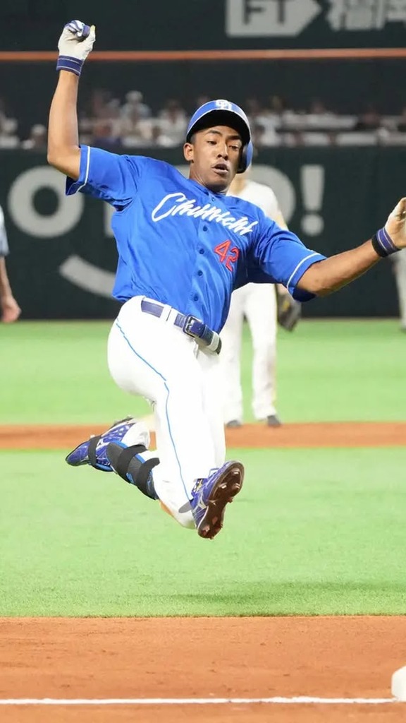 元中日・ブライト健太さん「一睡も出来ずに写真を見てたら…」