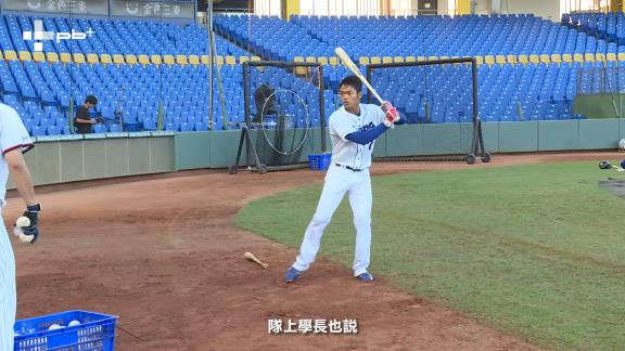 中日・根尾昂選手が台湾メディアでも紹介「中日大物新人根尾昂來台」　アジアウインターリーグ練習中の様子も