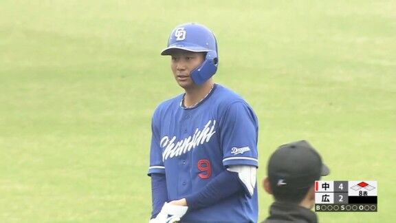 中日ドラフト4位・石伊雄太、打ちまくる
